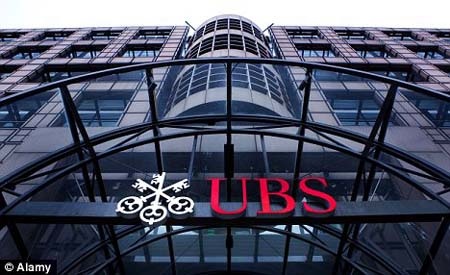 “Ông lớn” ngân hàng Thụy Sỹ bị phạt 885 triệu USD tại Mỹ - 1 UBS bị phạt nặng vì bán chứng khoán kém chất lượng