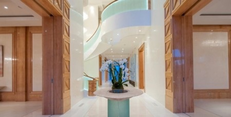 "Đột nhập" cung điện nghìn tỷ của con gái Tổng thống Uzbekistan - 8 Phòng bếp rộng mệnh mông