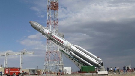 Tên lửa Nga nổ tung sau khi rời bệ phóng - 1 Tên lửa Proton-M của Nga đã 2 lần trục trặc trong 3 năm qua