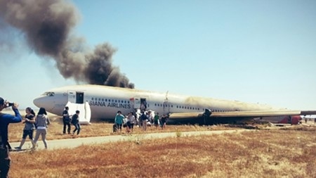 “Máy bay Boeing 777 bị nạn tại Mỹ không có lỗi kỹ thuật” - 1 Các phi công đang là tâm điểm điều tra sau vụ tai nạn