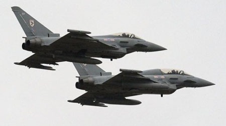 Anh phái 6 chiến đấu cơ tiến gần Syria, LHQ kêu gọi đối thoại - 1 Không quân Anh đã điều 6 chiến đấu cơ tới gần Syria