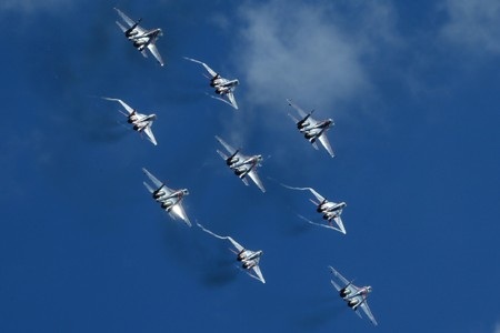 Chiến đấu cơ Nga khoe uy lực tại triển lãm hàng không Mátxcơva - 4 Sukhoi T-50, chiến đấu cơ mới nhất của Nga cũng có mặt