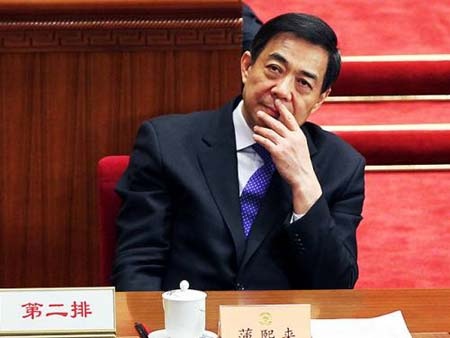 Quan chức nghi ngờ về vụ Bạc Hy Lai từ chức - 1 Ông Bạc Hy Lai sẽ hầu tòa vào ngày 22/8