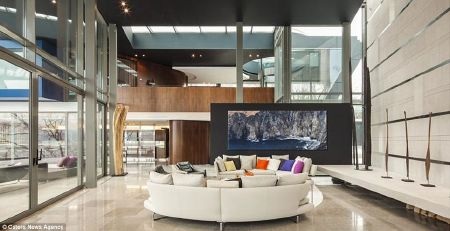 Chiêm ngưỡng biệt thự siêu sang bên hồ giá 1600 tỷ đồng - 6 Thanh Tùng