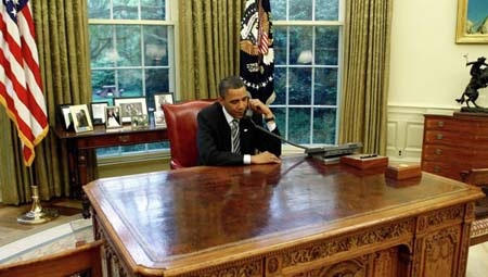 Văn phòng Tổng thống Obama bị cắt điện thoại vì thiếu tiền - 1 Tổng đài văn phòng ông Obama đã không còn hoạt động