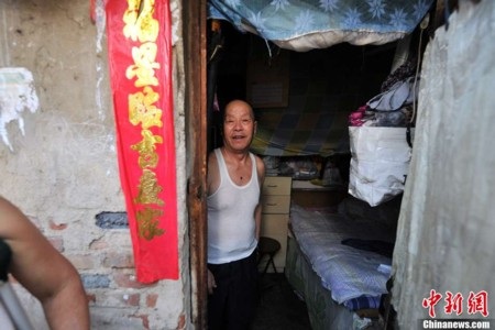 Cận cảnh những khu nhà “ổ chuột” giữa lòng Bắc Kinh - 9 Cận cảnh những khu nhà “ổ chuột” giữa lòng Bắc Kinh
