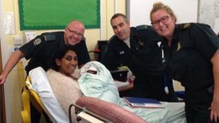 Chị Diane Krish-Veeramany vui mừng đón con trai ra đời