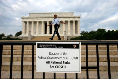 Một điểm du lịch treo biển đóng cửa vì chính phủ ngừng hoạt động