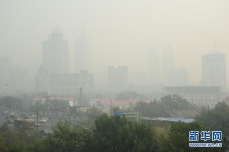 Trung Quốc: thành phố 11 triệu dân rối loạn vì khói bụi ô nhiễm - 10 Thanh Tùng