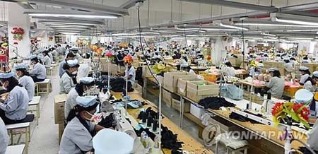 Triều Tiên quốc tế hóa Kaesong, phớt lờ Hàn Quốc? - 2 Nhiều doanh nghiệp Hàn Quốc tại Kaesong đang gặp khó