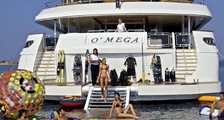 Chiêm ngưỡng siêu du thuyền Omega có giá cho thuê 15 tỷ đồng/tuần - 19 Thanh Tùng
