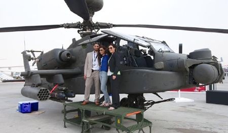 Ngắm dàn máy bay khủng tại triển lãm hàng không Dubai - 20 Mẫu máy bay không người lái của Global Yabhon