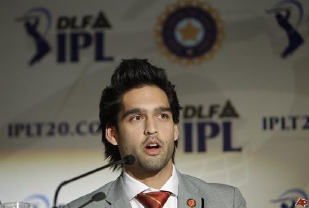 Những "cậu ấm cô chiêu" của giới tỷ phú hấp dẫn nhất thế giới - 1 Những cậu ấm cô chiêu của giới tỷ phú hấp dẫn nhất thế giới