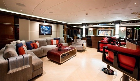 Chiêm ngưỡng du thuyền xa xỉ có giá thuê hơn 15 tỷ đồng/tuần - 10 Phòng khách trên tàu rất rộng rãi