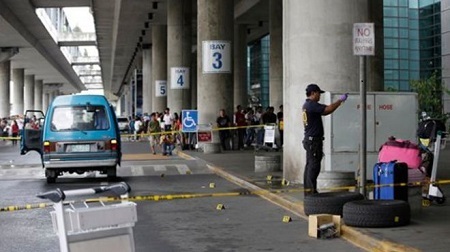 Xả súng tại sân bay Manila, 4 người chết - 1 Hiện trường vụ xả súng làm 4 người chết