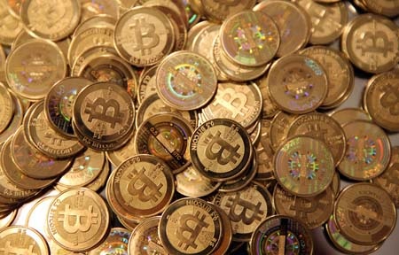 Thế giới nhấp nhổm vì tiền ảo Bitcoin - 1 Tiền ảo Bitcoin bị Trung Quốc cấm cửa khỏi hệ thống tài chính