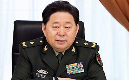 Tướng Trung Quốc bị bắt với 4 xe tải hàng xa xỉ và tượng vàng ròng - 1 Ông Gu Junshan đã bị bắt và điều tra tội danh tham nhũng