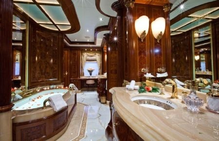 Vẻ đẹp khó cưỡng của siêu du thuyền xa xỉ bậc nhất thế giới - 16 Thanh Tùng