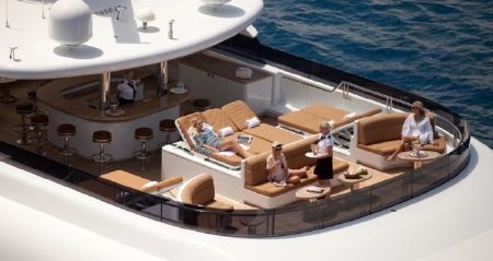 Vẻ đẹp khó cưỡng của siêu du thuyền xa xỉ bậc nhất thế giới - 3 Thanh Tùng