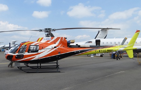 Ngắm dàn máy bay hùng hậu tại triển lãm hàng không lớn nhất châu Á - 24 Một chiếc AS350 cũng của Eurocopter