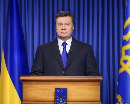 Ukraine: Chính phủ, phe đối lập đồng ý bầu cử sớm - 1 Tổng thống Viktor Yanukovych đã chấp thuận nhượng bộ phe đối lập