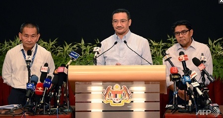 Phát hiện nhiều vật thể nghi vấn trong vùng tìm kiếm MH370 mới - 2 Giới chức Malaysia khẳng định vùng tìm kiếm mới vẫn nằm trong hành lang ban đầu