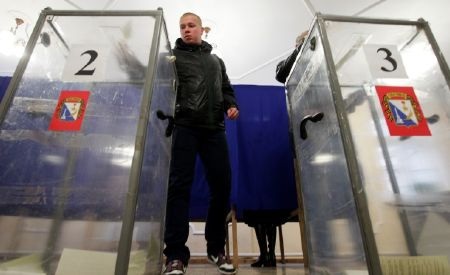 Người Crimea nô nức đi bỏ phiếu trong sự kiện lịch sử - 3 Theo quan sát của phóng viên