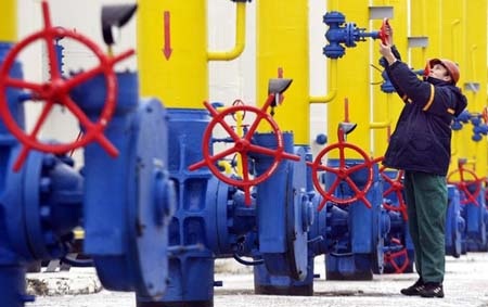 Ukraine dọa kiện Nga ra tòa vì tăng giá khí đốt - 1 Ukraine đang đối mặt với nguy cơ khủng hoảng khí đốt