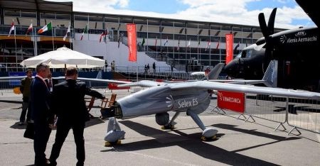 Một chiếc trực thăng chiến đấu