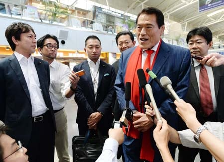 Nghị sỹ Nhật muốn “ngoại giao đấu vật” với Triều Tiên - 1 Ông Kanji Antonio Inoki