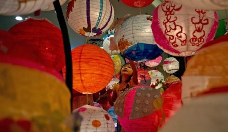 Tại Kuala Lumpur, Malaysia, trung thu cũng đến với đầy sắc màu