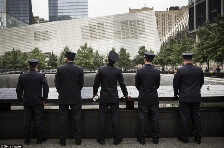 Buổi lễ xướng tên các nạn nhân tại New York