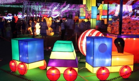 Lễ hội đèn lồng lung linh tại công viên Victoria, Hồng Kông