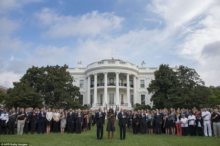 Tại Nhà Trắng, một buổi lễ trang trọng cũng đã diễn ra