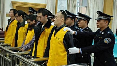 Các bị cáo tại tòa