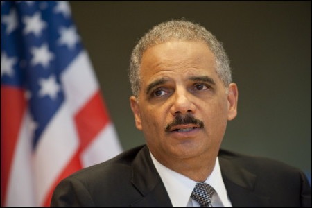  Ông Eric Holder đã tuyên bố từ chức