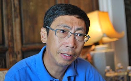 Cảnh sát Trung Quốc đánh đập, bắt giữ thân nhân hành khách MH370 - 1 Ông Jack Song, người có chị gái Song Chunling trên chuyến bay MH370