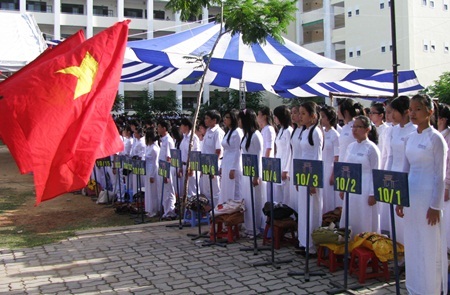 THPT Phan Châu Trinh dẫn đầu số lượng hồ sơ dự thi lớp 10 - 1