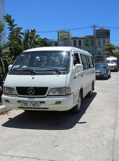 Đà Nẵng: Bắt nóng 6 “xe dù” - 2