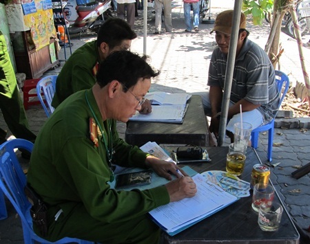 Đà Nẵng: Bắt nóng 6 “xe dù” - 1