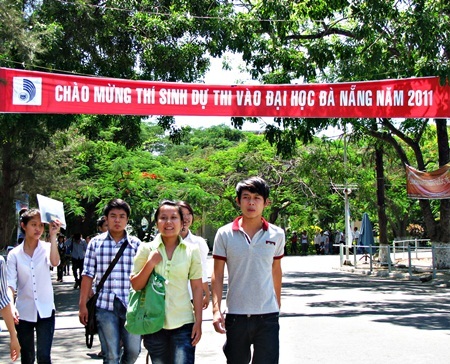 ĐH Đà Nẵng công bố điểm nhận đơn đăng ký xét tuyển NV2 - 1