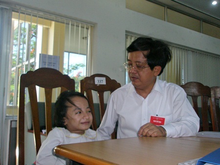 Thí sinh cao 70cm được đặc cách tuyển thẳng vào ĐH Sư phạm - 1