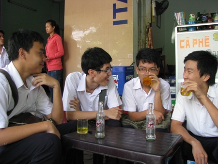 Đề Văn: Hay nhưng hơi khó với HS trung bình - 2