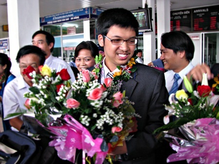 Chủ nhân HCB Olympic Vật lý quốc tế: “Em thừa nhận là em mê học” - 1