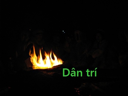 “Con ơi con ở đâu giữa mênh mông biển lạnh!” - 5