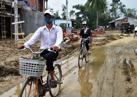 Đà Nẵng: 23.000 học sinh nghỉ học vì ngập úng - 1