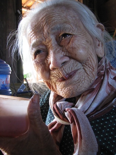 Sắp Tết về làng làm ông Táo - 1