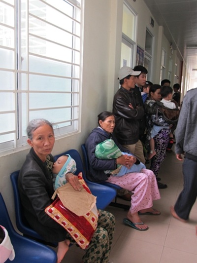 Đà Nẵng: Bệnh viện quá tải bệnh nhân tay chân miệng - 5