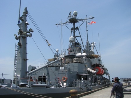 3 tàu Hải quân Hoa Kỳ cập cảng Tiên Sa - Đà Nẵng