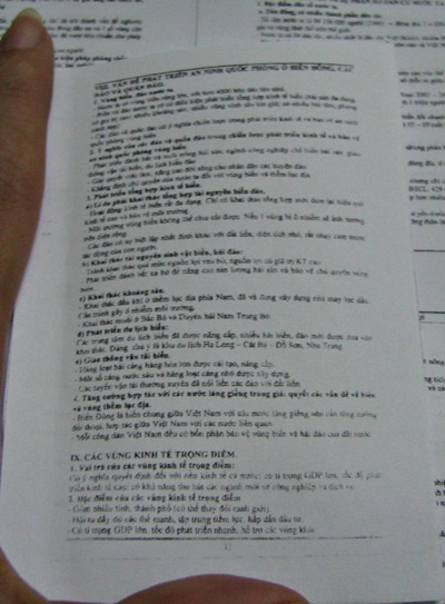 Đà Nẵng: Dễ dàng như mua... “phao” thi    - 4